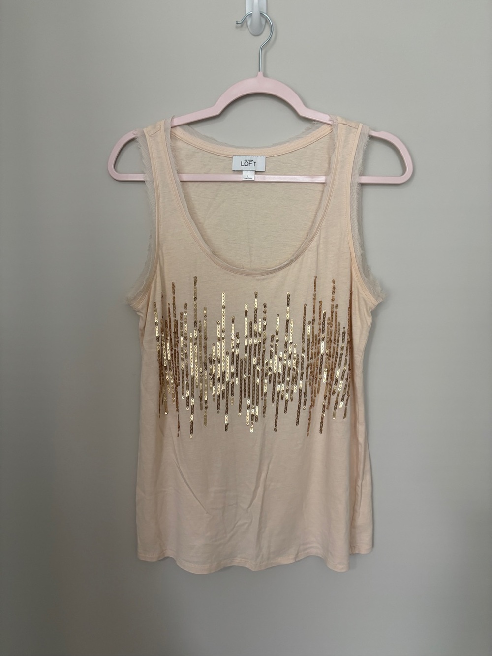 LOFT Women's Cream Sequin Scoop Neck Tank - Size L - PTP 19”-20” - length 27”